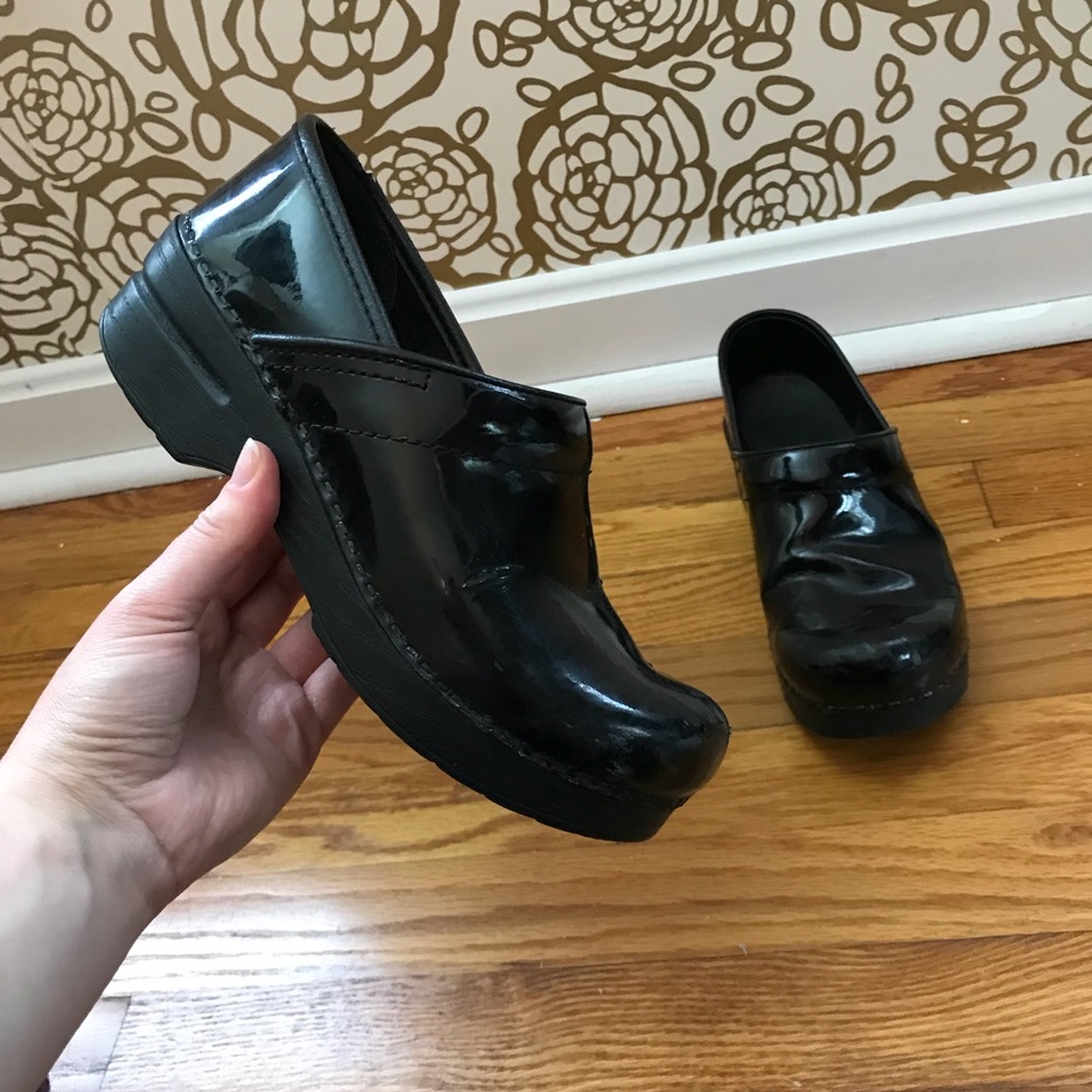 Dansko Narrow Professional Black Patent Clogs